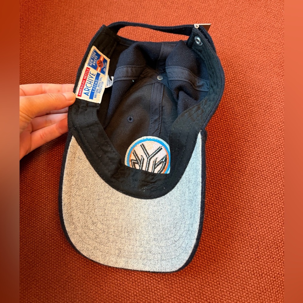 NY KNICKS flannel/ wool baseball hat. One size - Picture 2 of 4